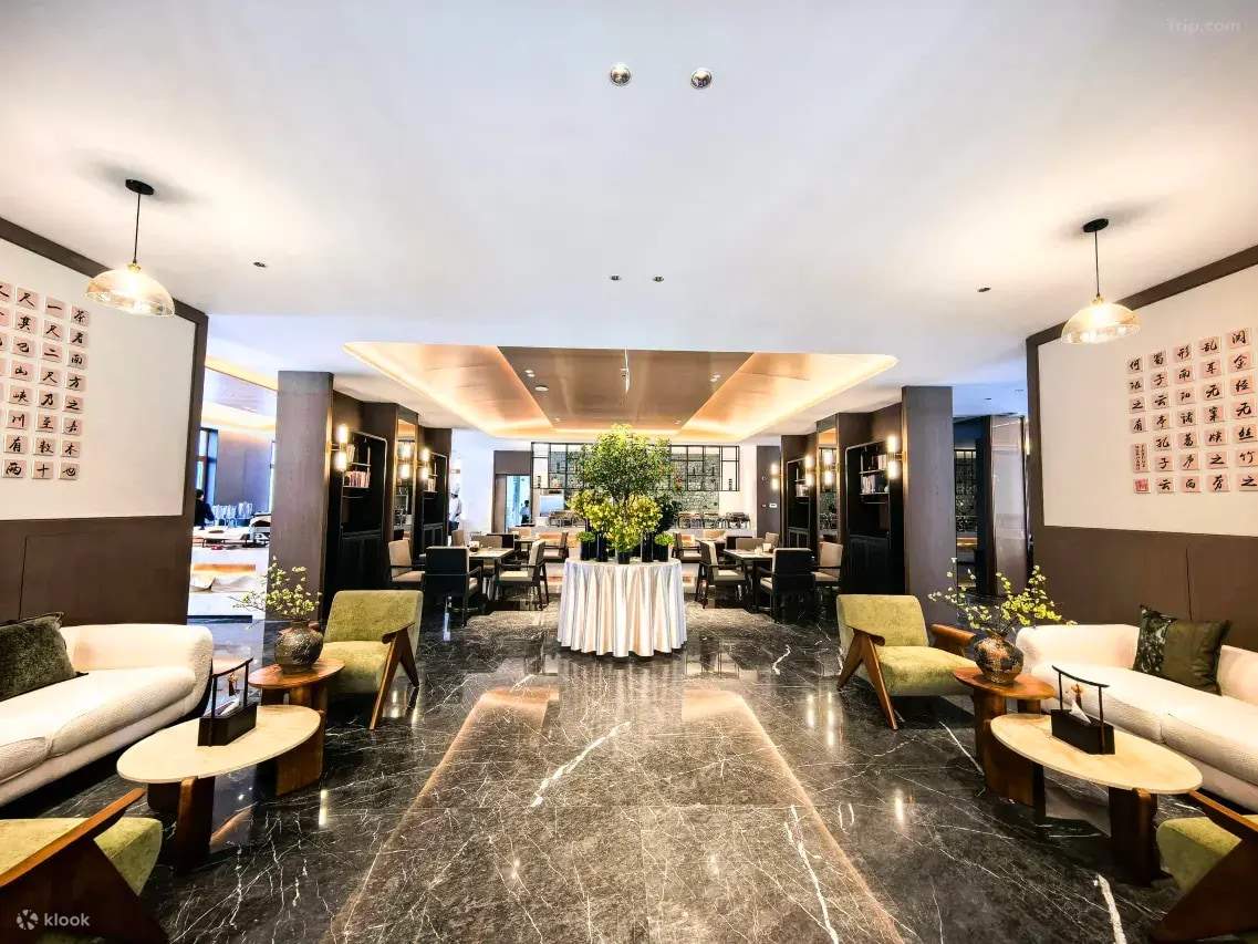 [Near Changbai Mountain North Slope Scenic Area]ChangBaiShan JunLan Academy Hotel Accommodation Package